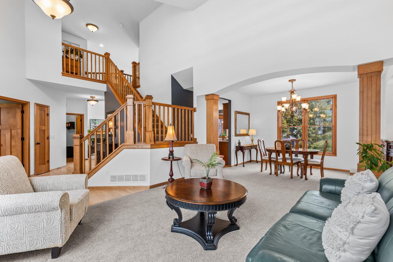 4120 Kings Road Chanhassen, MN 55331 - Photo 8 of 63