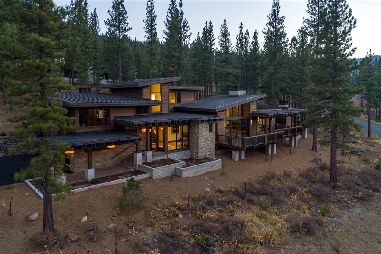 8124 Villandry Drive Truckee, CA 96161 - Photo 2 of 21