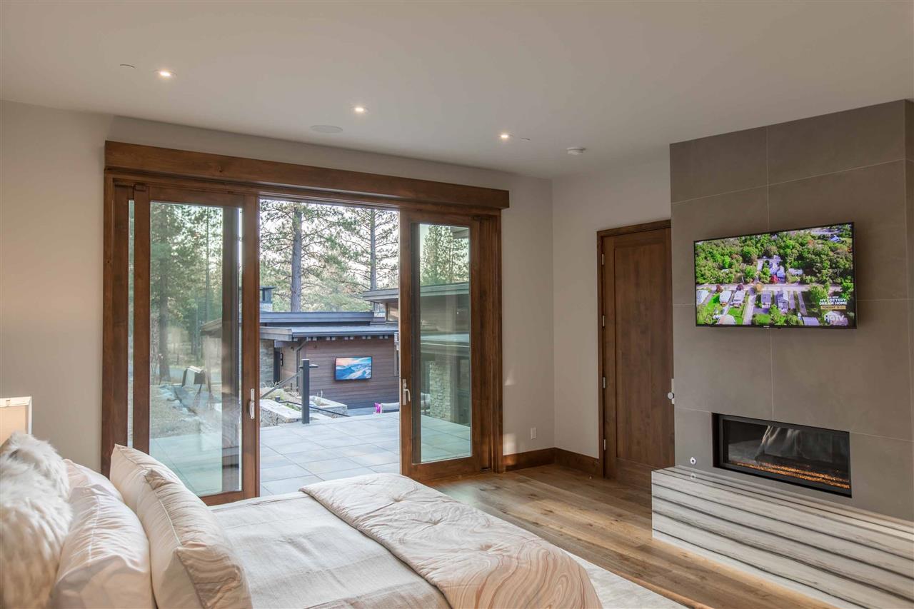 8124 Villandry Drive Truckee, CA 96161 - Photo 13 of 21