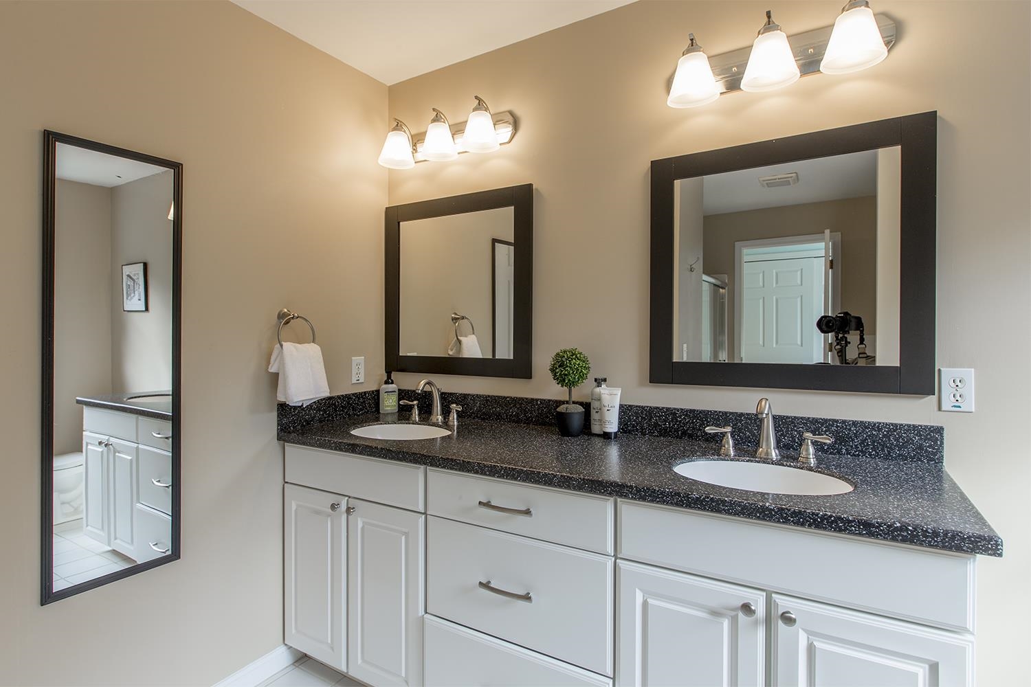 46 Captain's Way Exeter, NH 03833 - Photo 22 of 40
