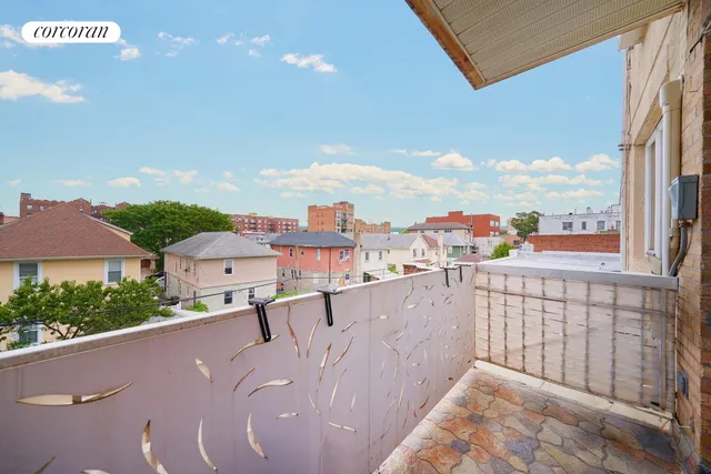 $744,000 | 1749 East 16th Street, Unit 3A | Homecrest