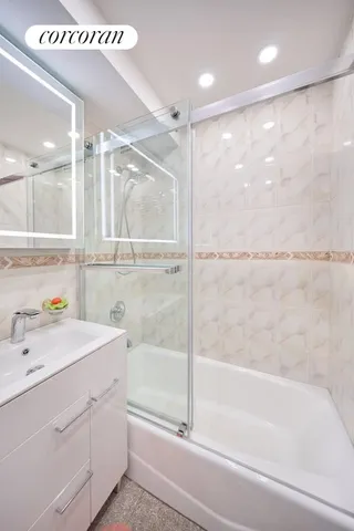 $744,000 | 1749 East 16th Street, Unit 3A | Homecrest