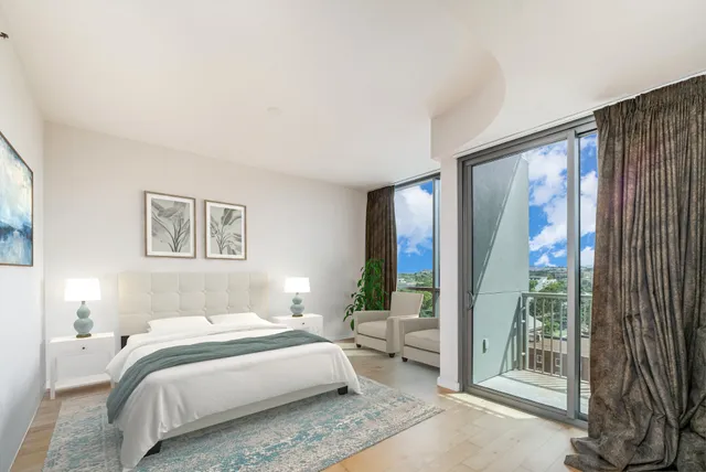 $725,000 | 900 20th Avenue South, Unit 1110, Nashville, TN 37212