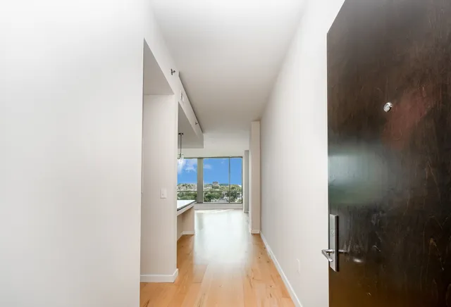 $725,000 | 900 20th Avenue South, Unit 1110, Nashville, TN 37212