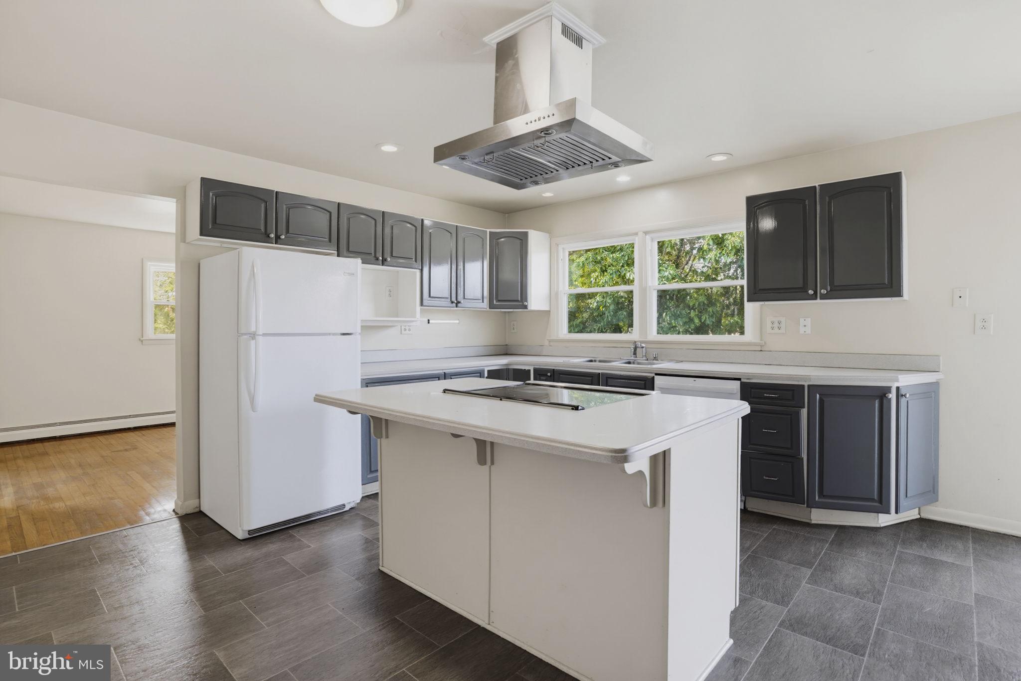 16320 Point Lookout Road Lexington Park, MD 20653 - Photo 9 of 21