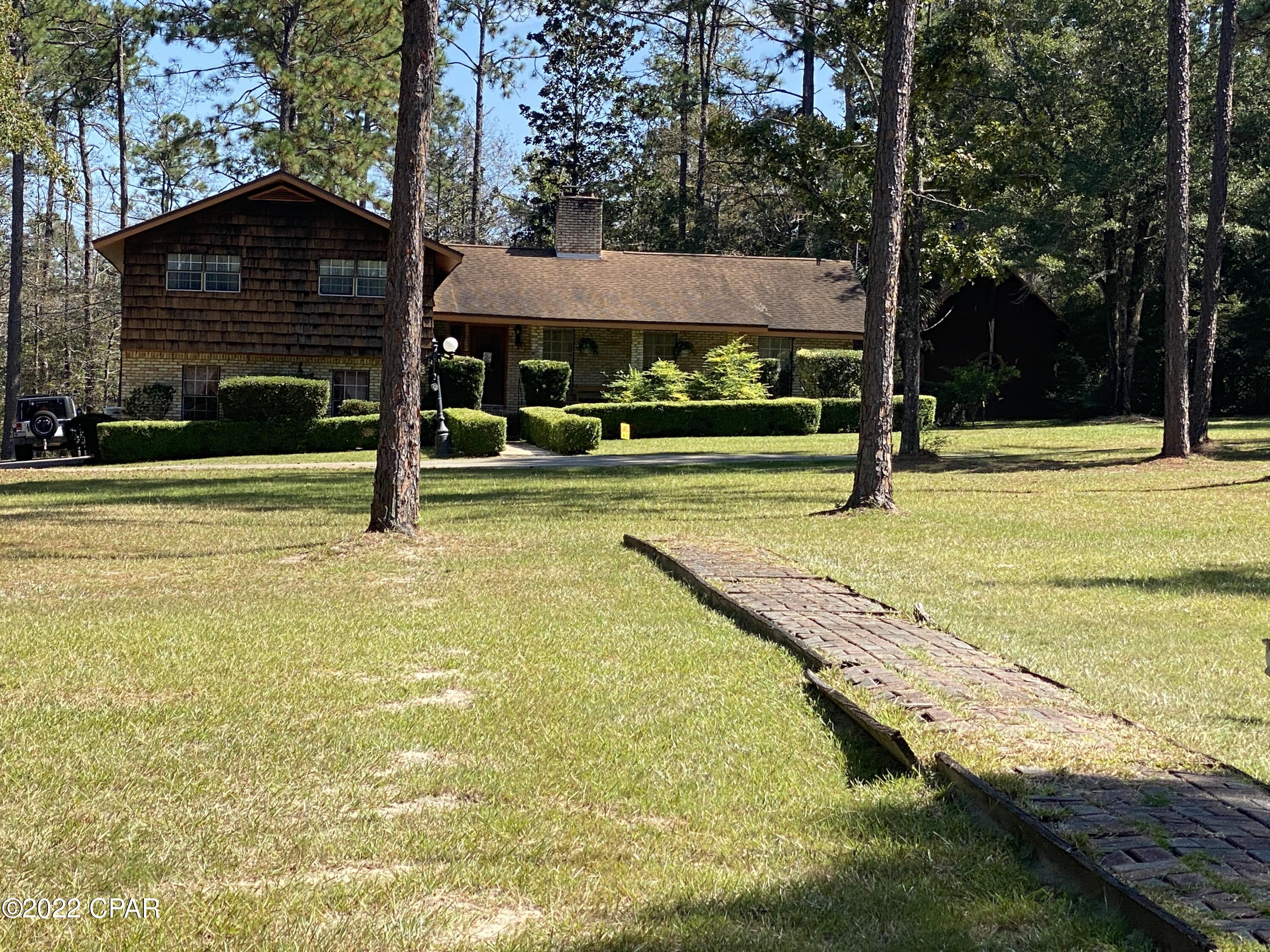 1146 Pine Forest Road Chipley, FL 32428 - Photo 4 of 92