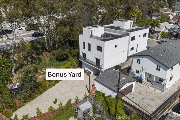 $3,500 | 2515 Alsace Avenue, Los Angeles, CA 90016