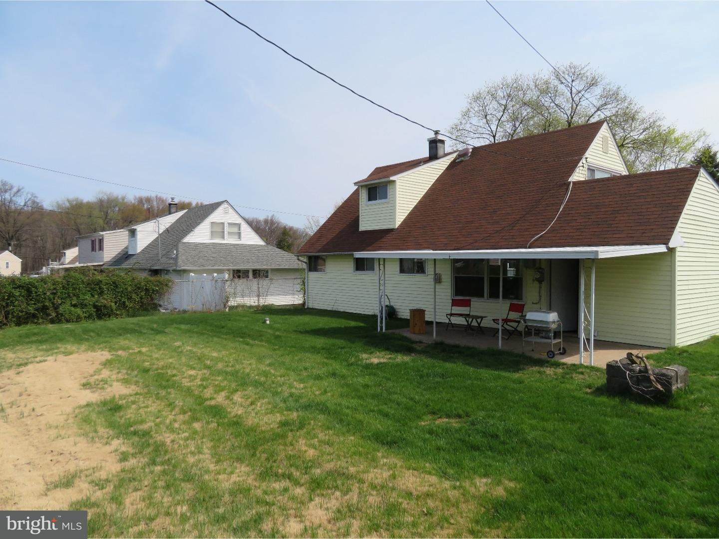 75 Candle Road Levittown, PA 19057 - Photo 14 of 15