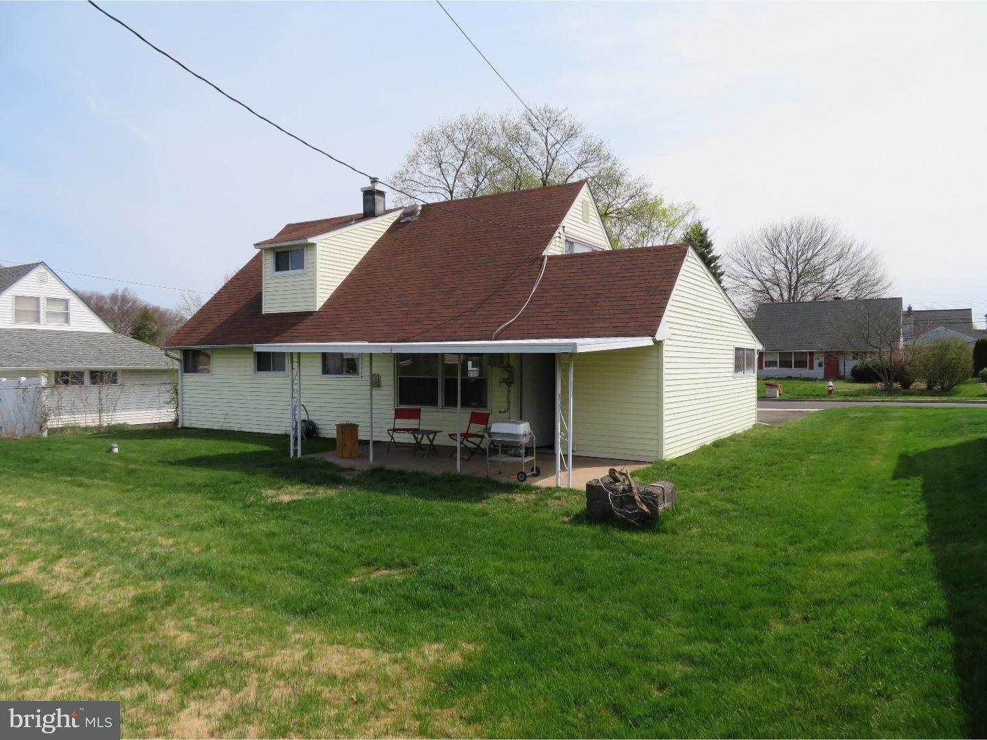 75 Candle Road Levittown, PA 19057 - Photo 15 of 15