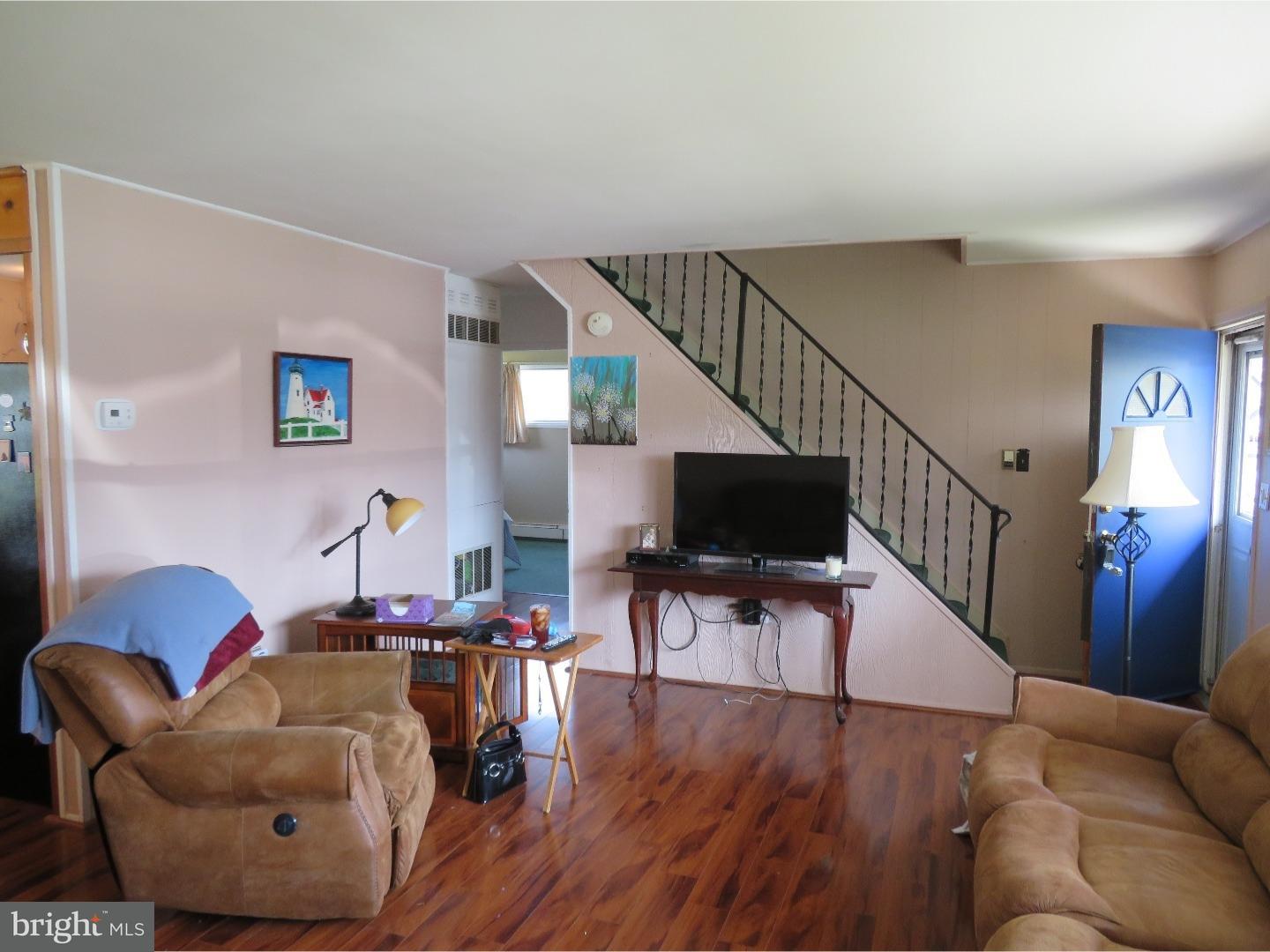 75 Candle Road Levittown, PA 19057 - Photo 6 of 15