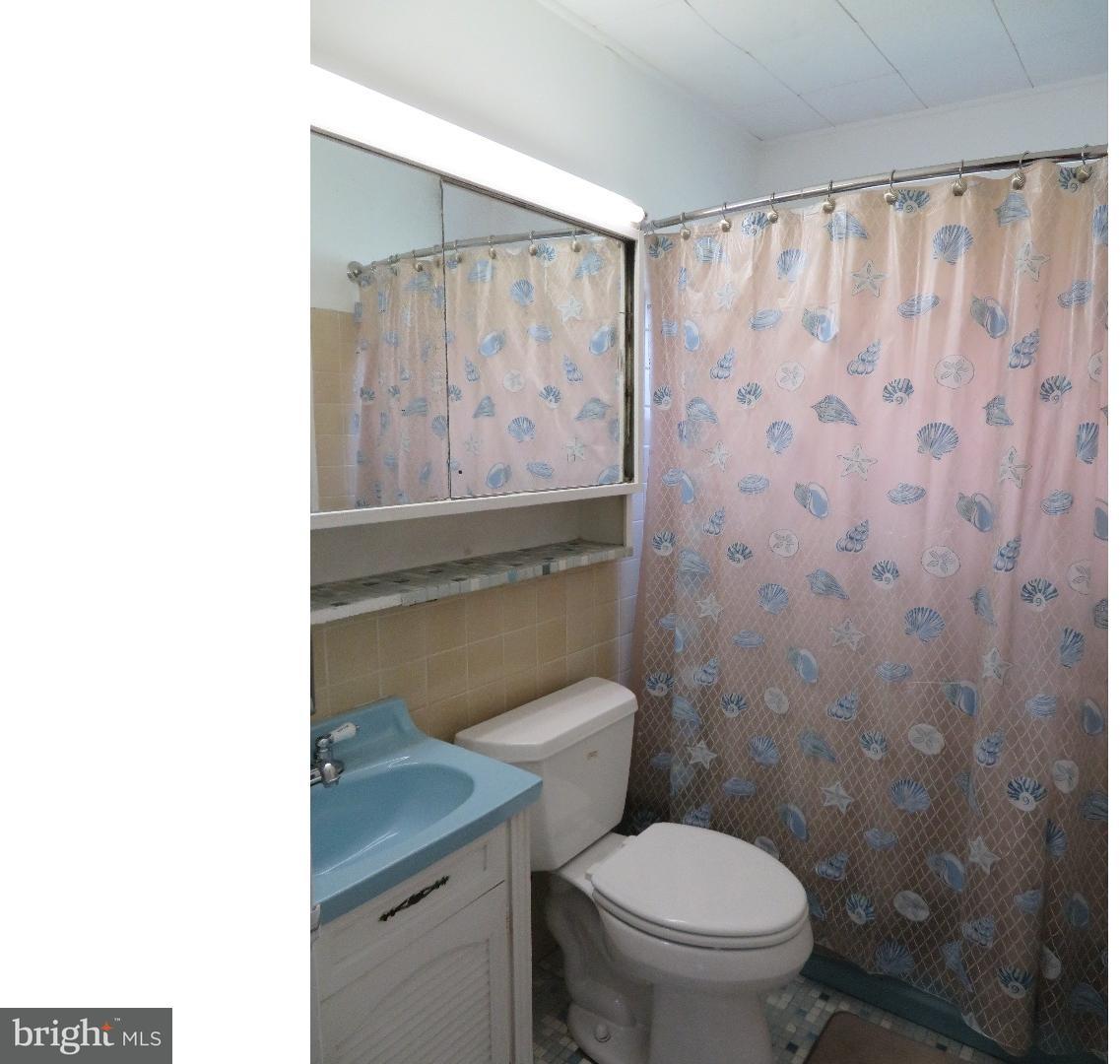 75 Candle Road Levittown, PA 19057 - Photo 9 of 15