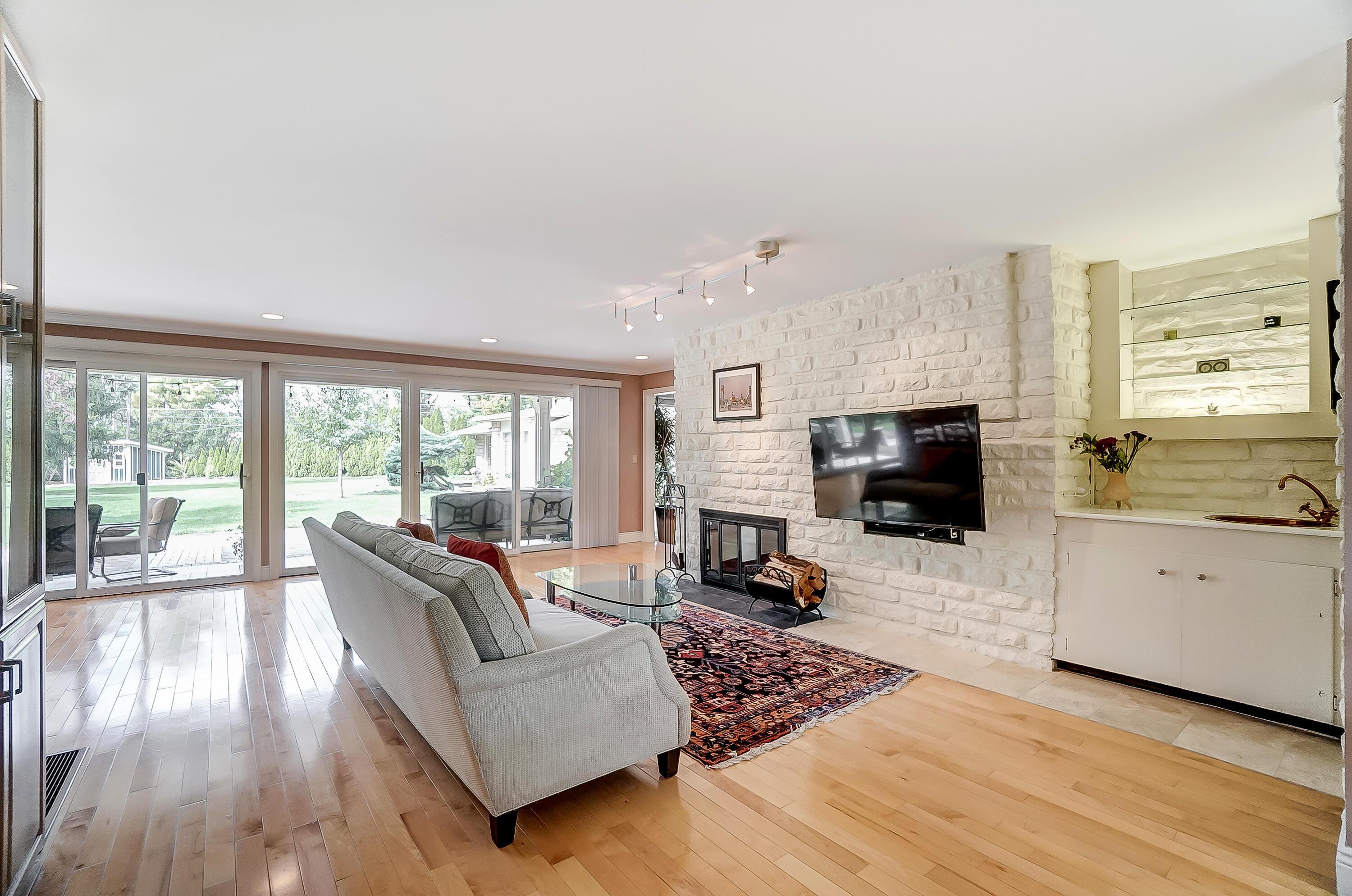 2723 Leeds Road Columbus, OH 43221 - Photo 13 of 50 50042894-017_hq