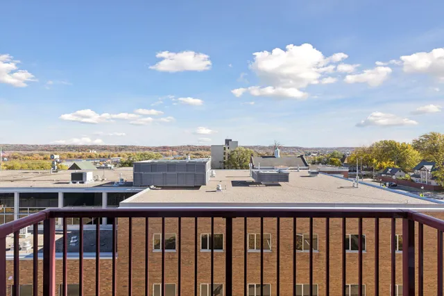 $194,900 | 100 4th Avenue North, Unit 308, South St. Paul, MN 55075