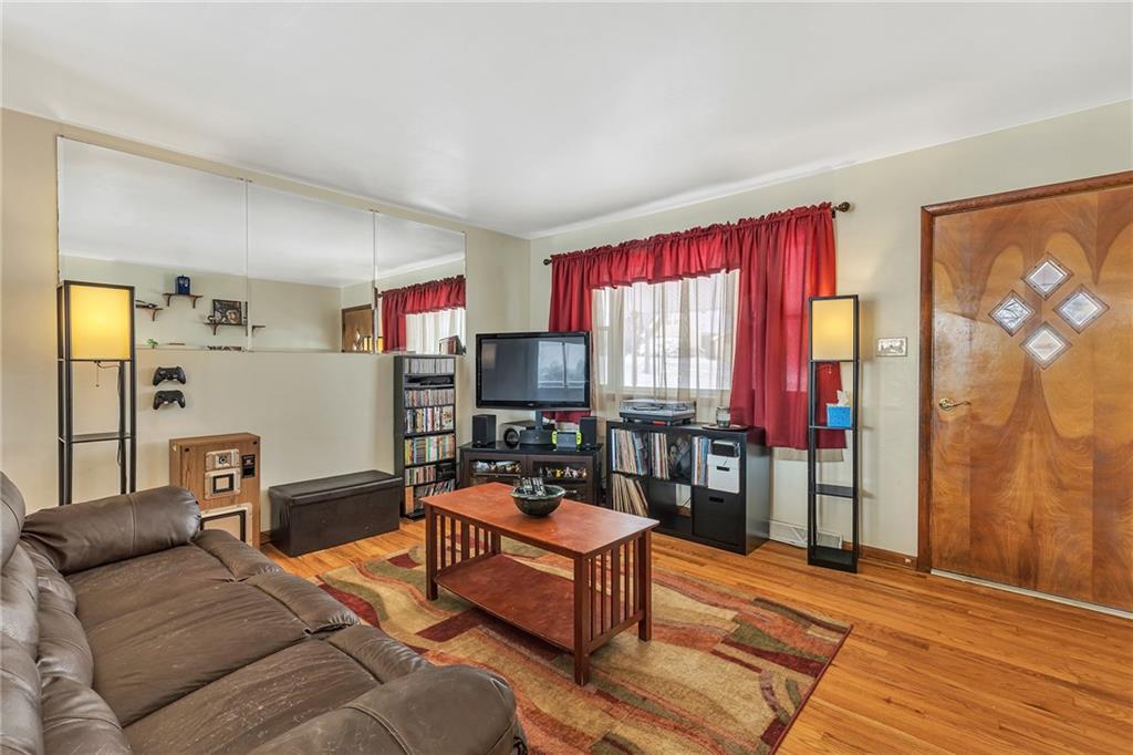 115 Klein Road New Brighton, PA 15066 - Photo 7 of 23 Gallery Image 7
