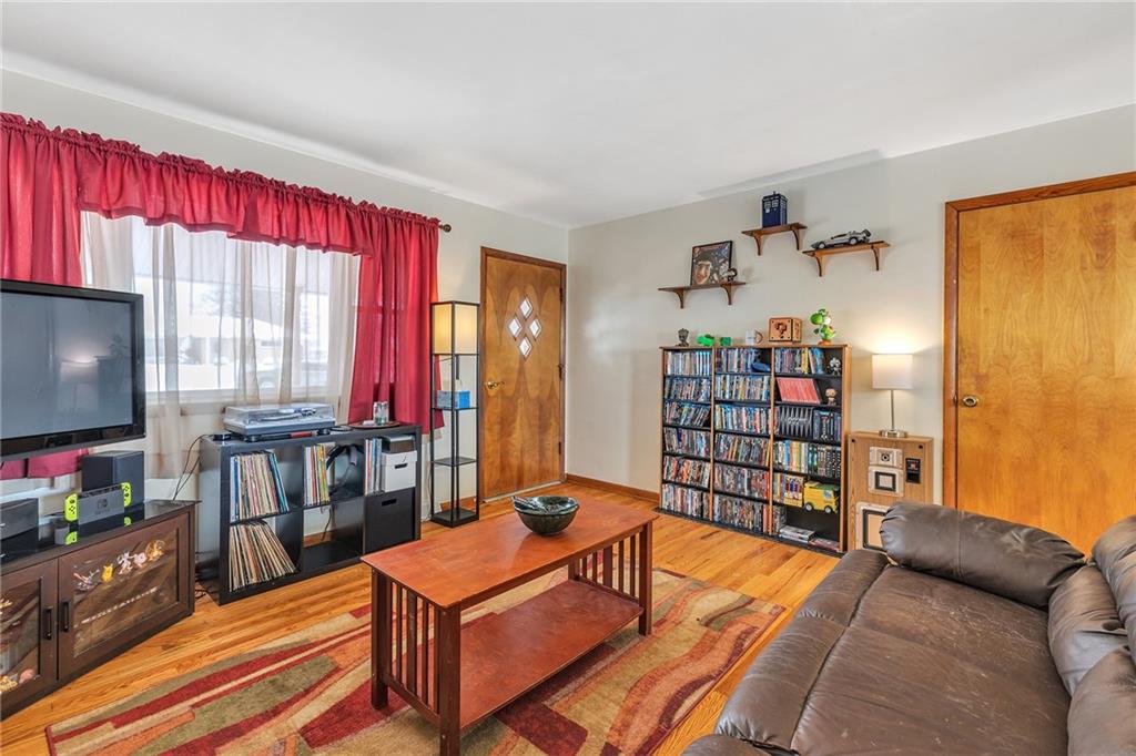 115 Klein Road New Brighton, PA 15066 - Photo 8 of 23 Gallery Image 8