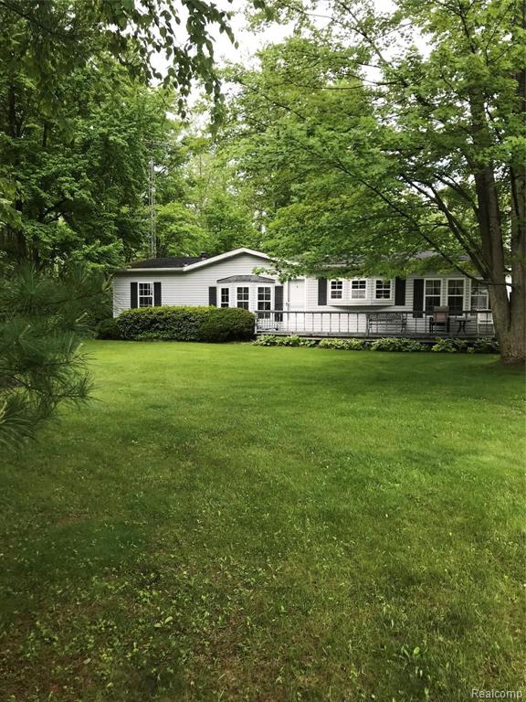 6275 State Road Fort Gratiot, MI 48059 - Photo 2 of 9