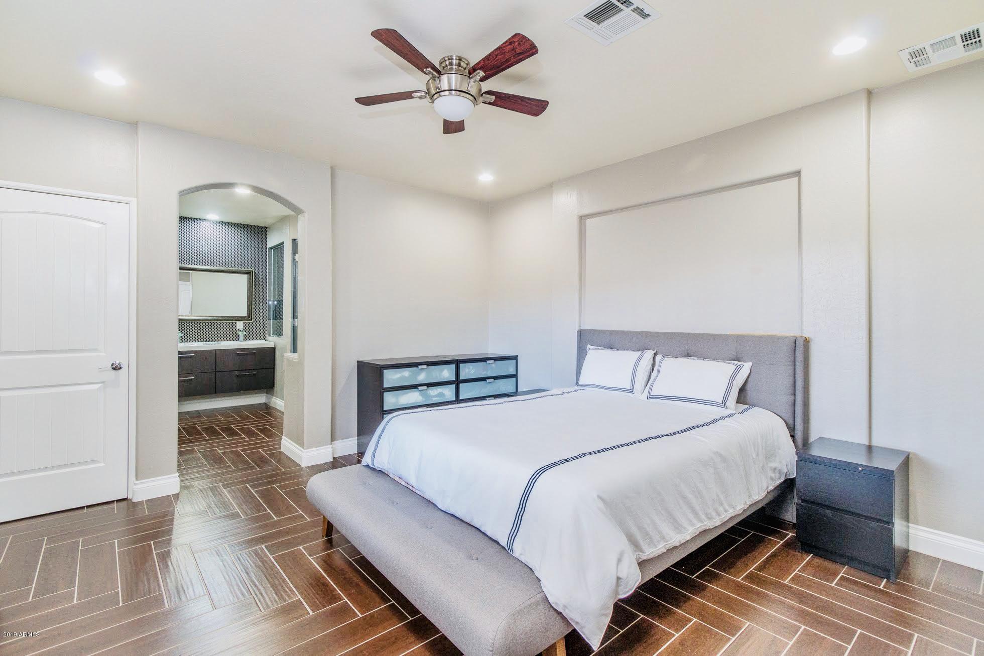 3637 East Almeria Road Phoenix, AZ 85008 - Photo 10 of 33 10) MASTER