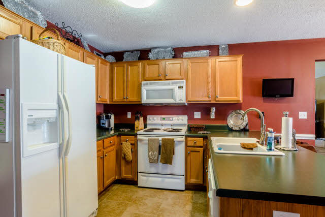 513 Glenwood Circle Foley, AL 36535 - Photo 11 of 18