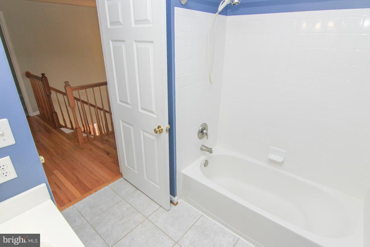 1439 Bretton View Road Annapolis, MD 21409 - Photo 23 of 30 Bath