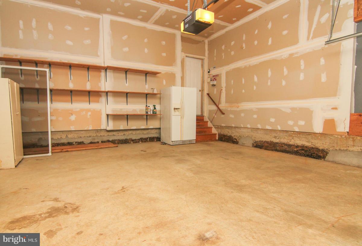 1439 Bretton View Road Annapolis, MD 21409 - Photo 27 of 30 2-car garage