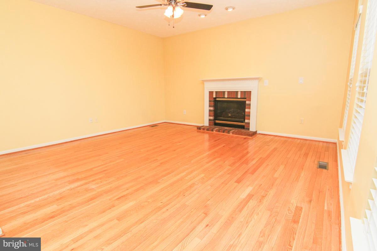 1439 Bretton View Road Annapolis, MD 21409 - Photo 7 of 30 Family Room