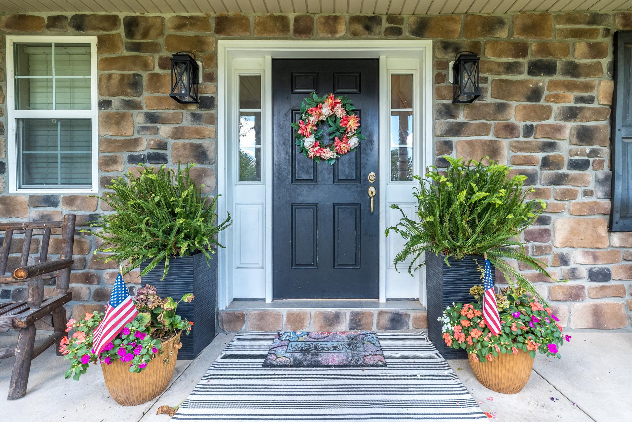 650 Oak Park Road Hatfield, PA 19440 - Photo 10 of 73 Front door