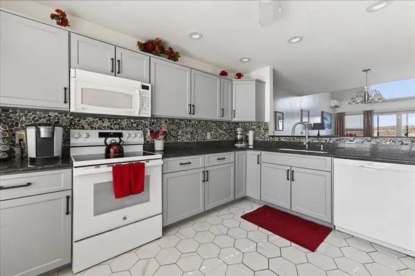 $549,500 | 58 Harbor View Drive, Unit 58, Stockton Springs, ME 04981