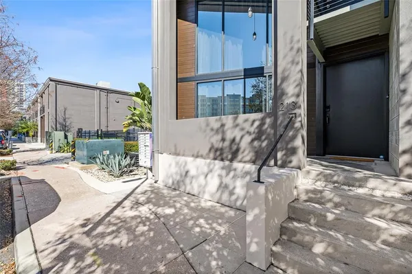 a view of outdoor space yard and patio