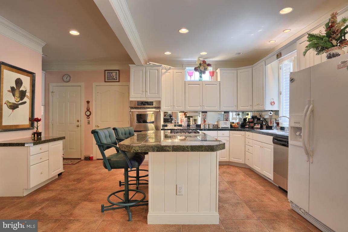 368 Rudy Dam Road Lititz, PA 17543 - Photo 12 of 40