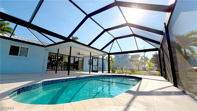 $4,500 | 201 Randy Lane, Fort Myers Beach, FL 33931