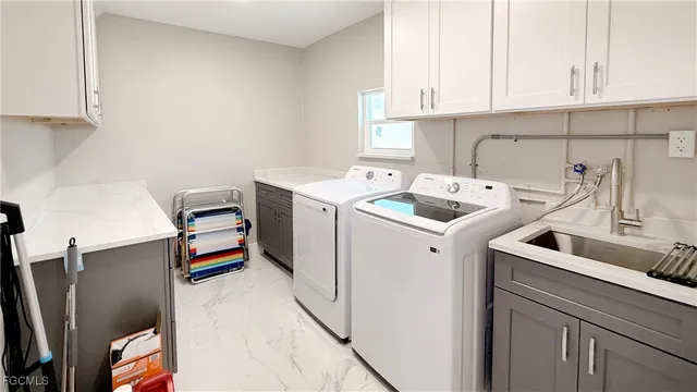 $4,500 | 201 Randy Lane, Fort Myers Beach, FL 33931