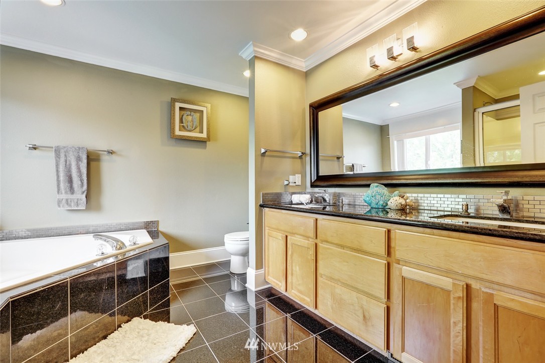 286 Yakima Avenue Southeast Renton, WA 98059 - Photo 16 of 24
