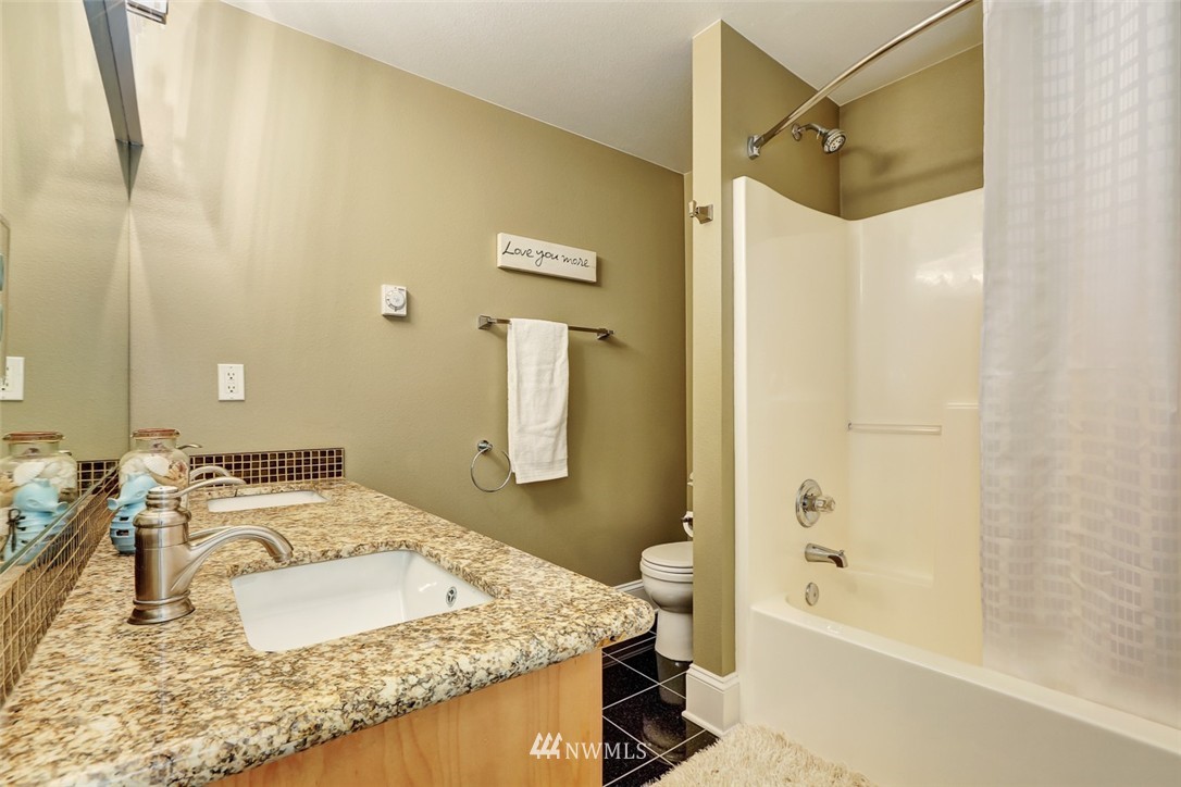 286 Yakima Avenue Southeast Renton, WA 98059 - Photo 22 of 24