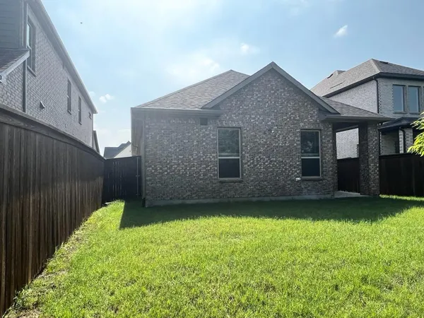 $2,350 | 3512 Doramus Drive, Celina, TX 75009