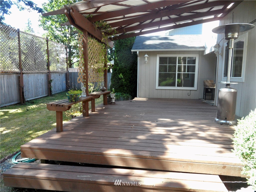 17032 110th Place Southeast Renton, WA 98055 - Photo 12 of 13 Gallery Image 12
