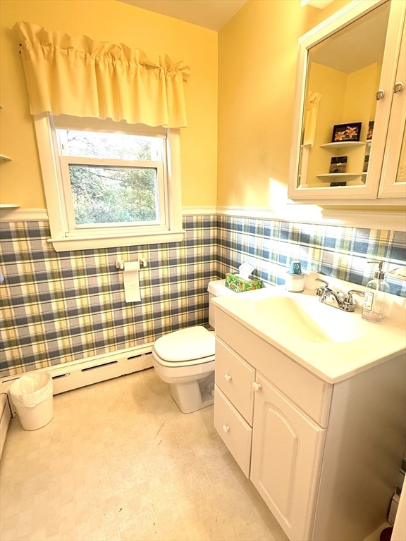 63 Adele Road Quincy, MA 02169 - Photo 12 of 36 Gallery Image 12