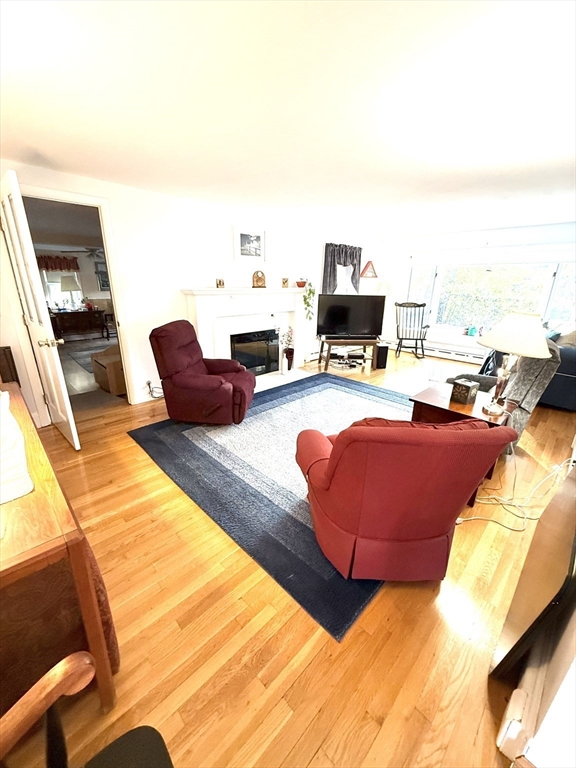 63 Adele Road Quincy, MA 02169 - Photo 5 of 36 Gallery Image 5