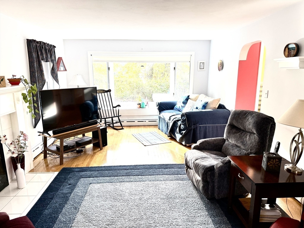 63 Adele Road Quincy, MA 02169 - Photo 6 of 36 Gallery Image 6