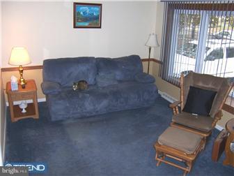 103 Estates Road Pine Hill, NJ 08021 - Photo 3 of 8 Family Room