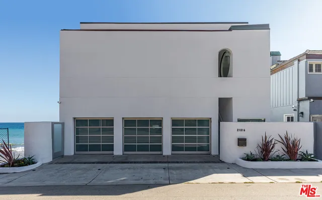 a view of front door with couch