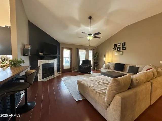 $424,999 | 7217 West Paradise Drive, Peoria, AZ 85345