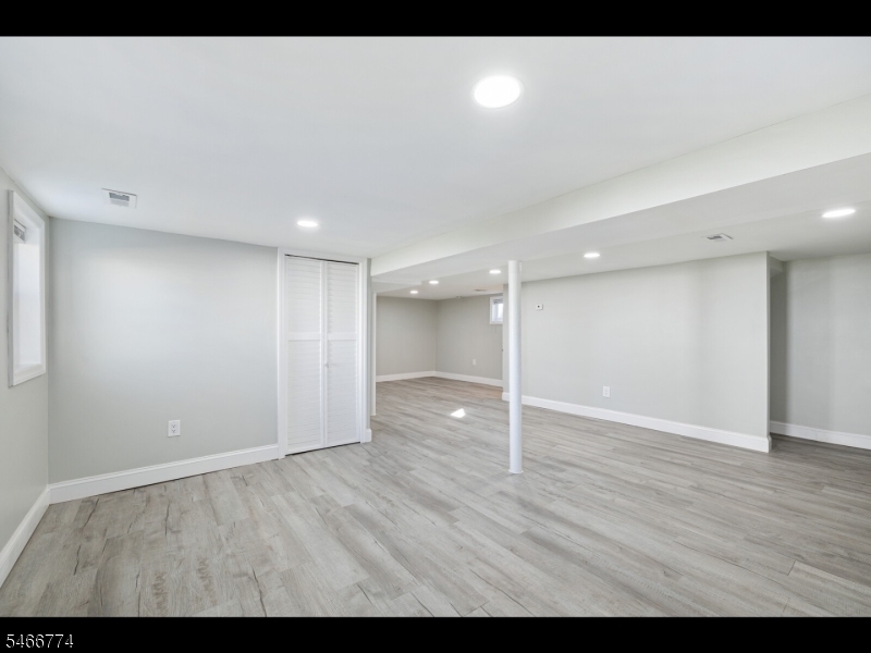 57 Harding Avenue Clark, NJ 07066 - Photo 22 of 30 Gallery Image 22
