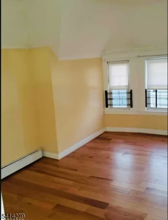$1,500 | 918 South 17th Street, Newark, NJ 07108