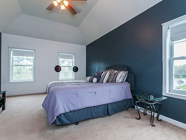 15 Redgate Road Dracut, MA 01826 - Photo 15 of 27 Gallery Image 15