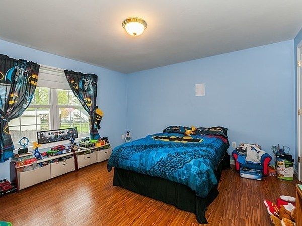 15 Redgate Road Dracut, MA 01826 - Photo 19 of 27 Gallery Image 19