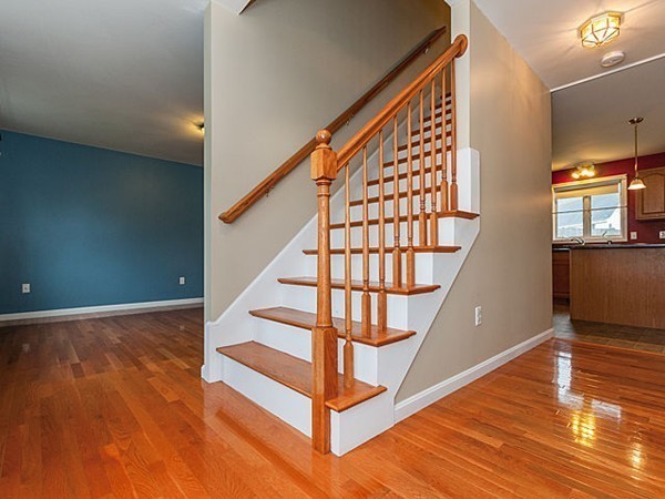 15 Redgate Road Dracut, MA 01826 - Photo 4 of 27 Gallery Image 4