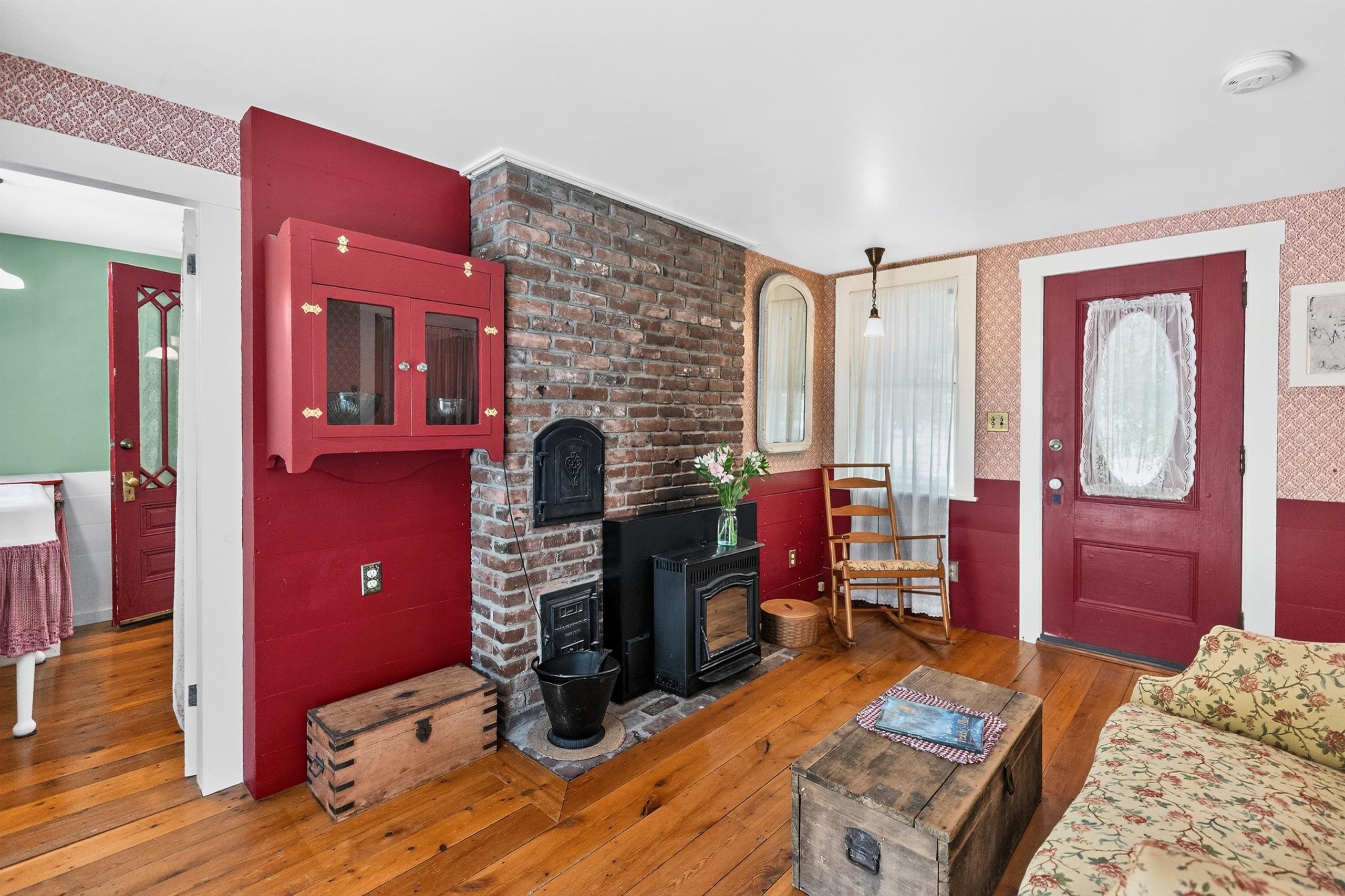 327 Richmond Road Fitzwilliam, NH 03447 - Photo 19 of 40 Gallery Image 19