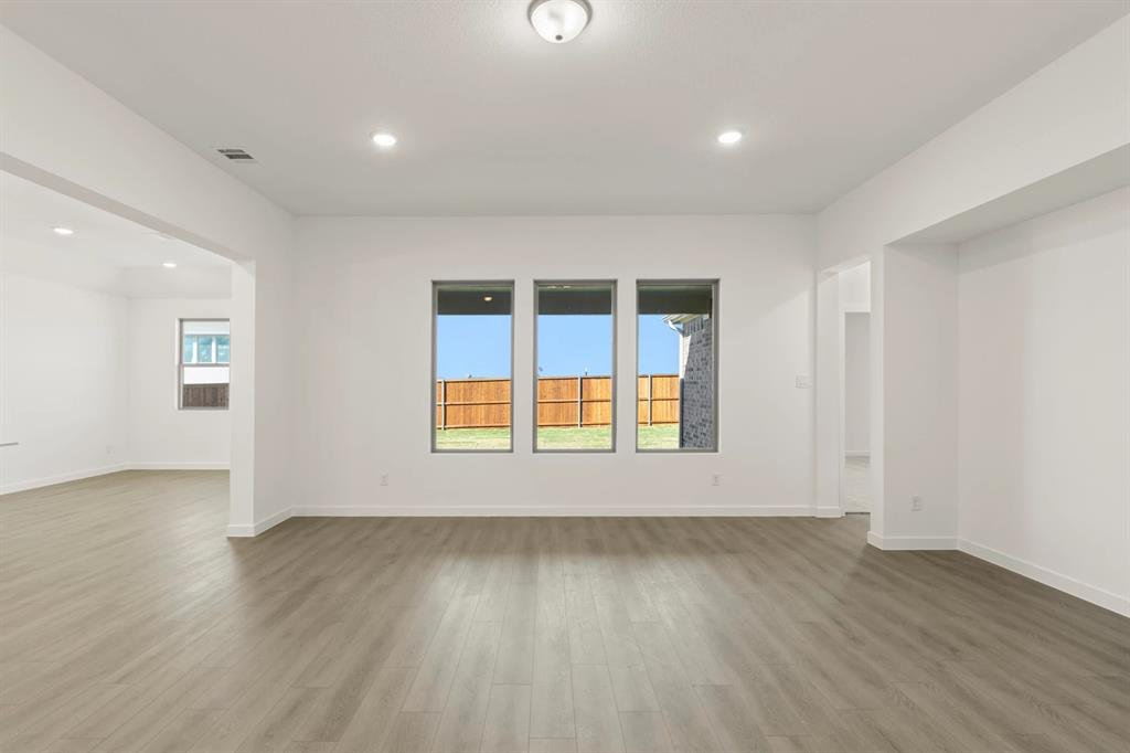 1512 Bushman Lane Forney, TX 75126 - Photo 13 of 28 Family Room