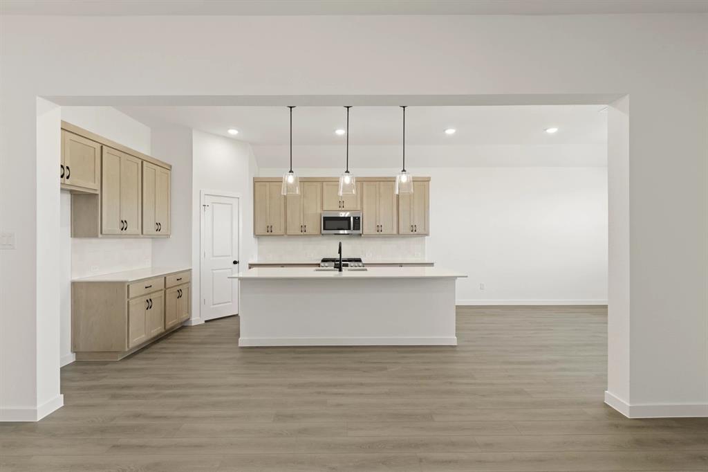 1512 Bushman Lane Forney, TX 75126 - Photo 14 of 28 Kitchen featuring the Artisan Collection