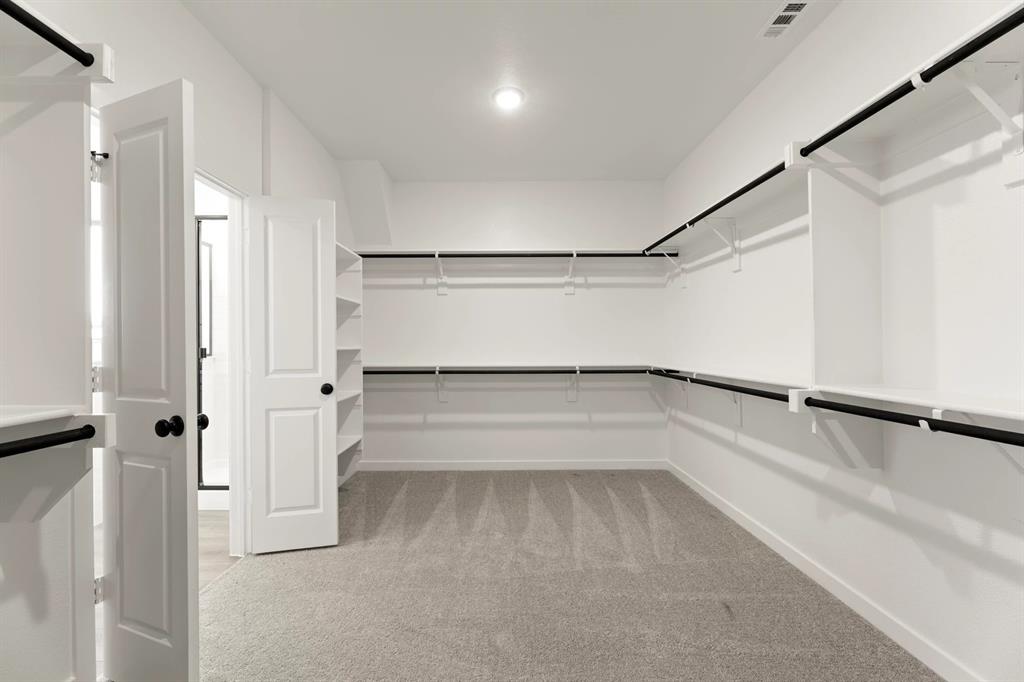 1512 Bushman Lane Forney, TX 75126 - Photo 27 of 28 Primary Walk-In Closet